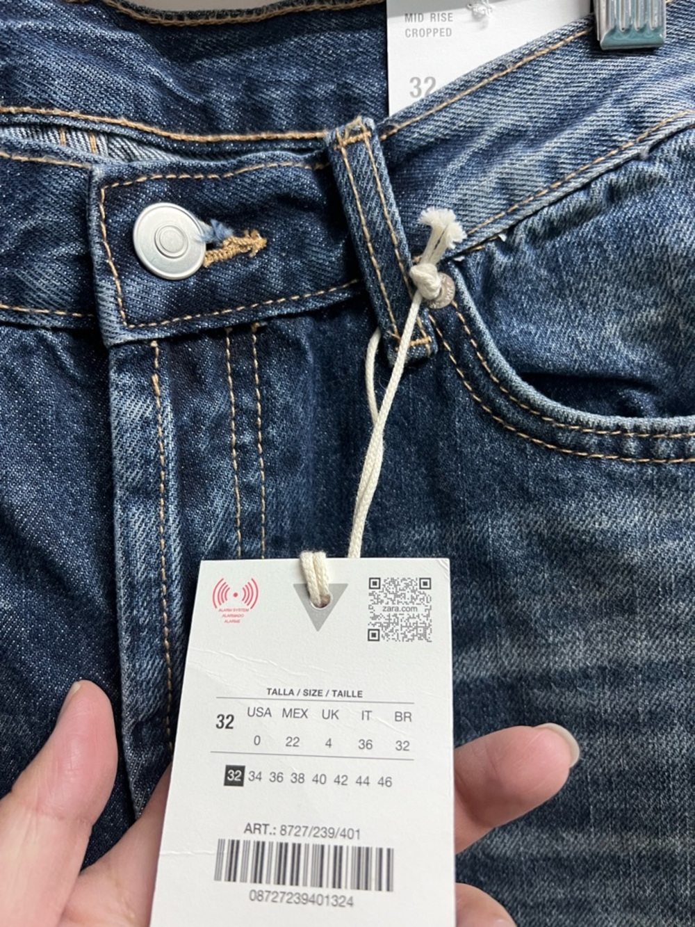 Zara Blue Mid Rise Ripped Straight Jeans - Picture 3 of 3
